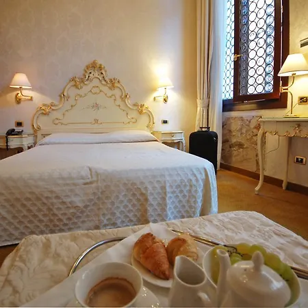 Hotel Torino Venise
