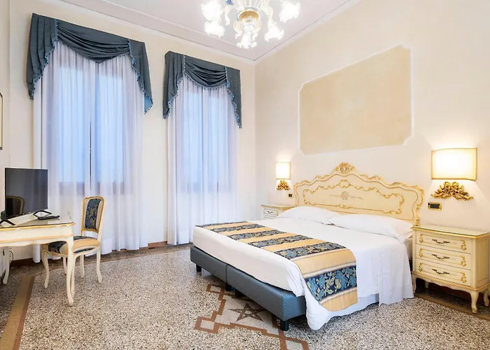 Torino Hotel Venecia